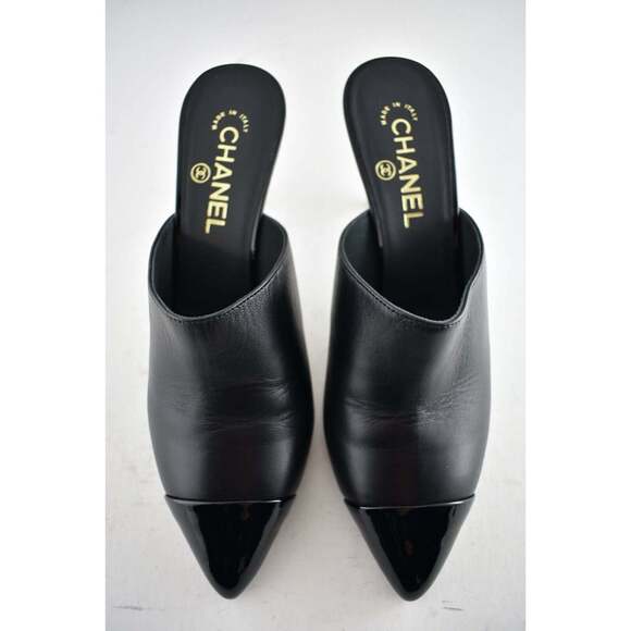 Chanel 20C Paris Rome Pearl Black Leather CC Mule Slide Backless Heel Pump 40.5 - Picture 4 of 8